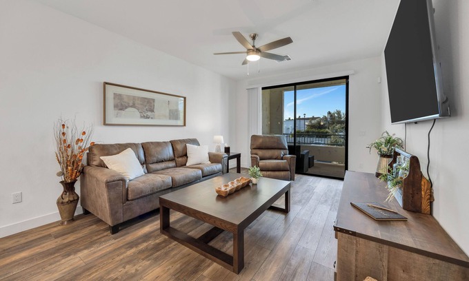 Ocotillo Condo | NEW! Luxurious, Beautiful Condo located in the heart of Chandler