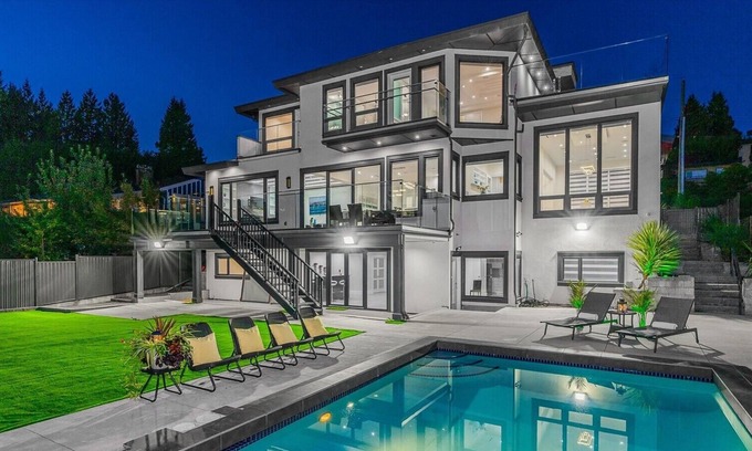 Hollyburn House | New Luxury Large Modern Home with Pool & Views
