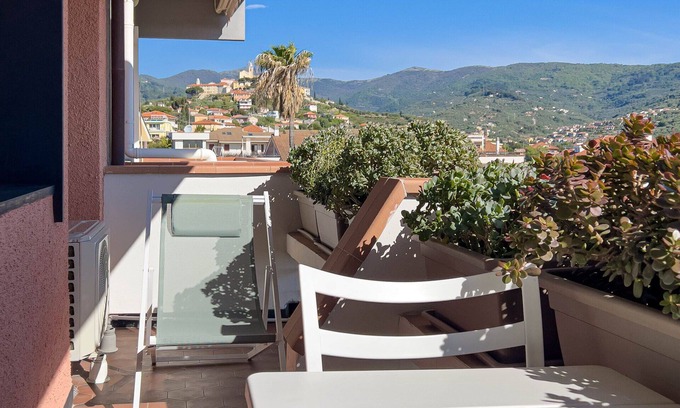 Diano Marina Apartment | New, panoramic apartment in Diano Castello