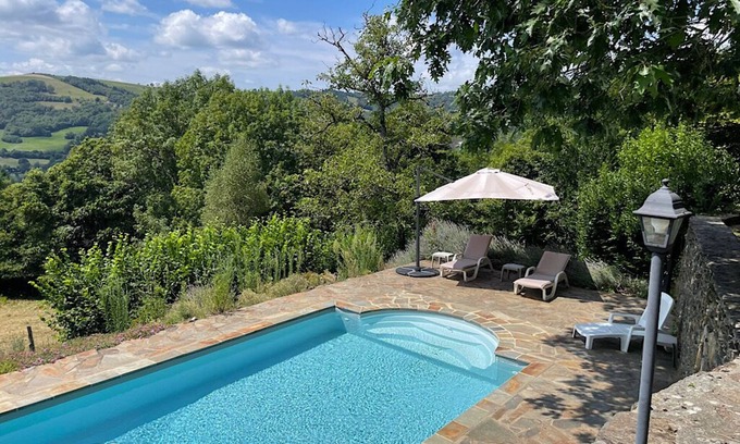 Cassaniouze Cottage | NEW! Quiet 19th-century gîte with swimming pool and breathtaking views