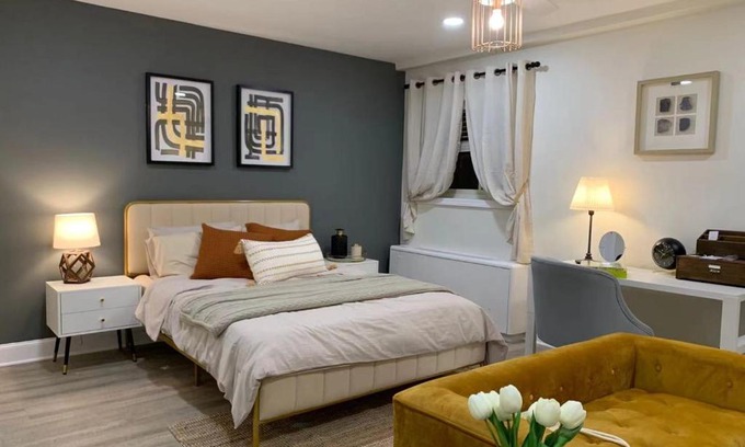 Downtown Atlanta Apartment | New Renovated Modern 2 BR Unit l Downtown ATL