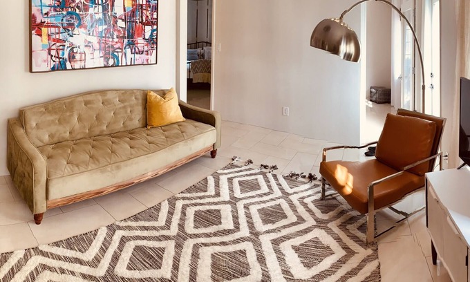 North Miami House | NEW Retro BOHO Duplex Beach10min Pets wk/mo Rates