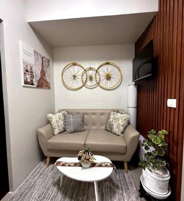 Loyola Heights Apartment | New & Spacious Unit in QC w/Wifi & Netflix