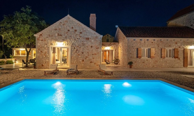 Skrip Villa | NEW! Stone Villa Olim Civitas with 3 bedrooms, private pool, and sea views