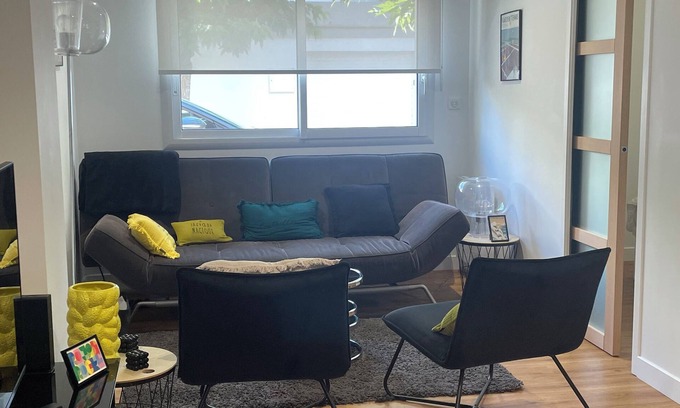 Royan Apartment | New: waterfront apartment. L'Auguste welcomes you!