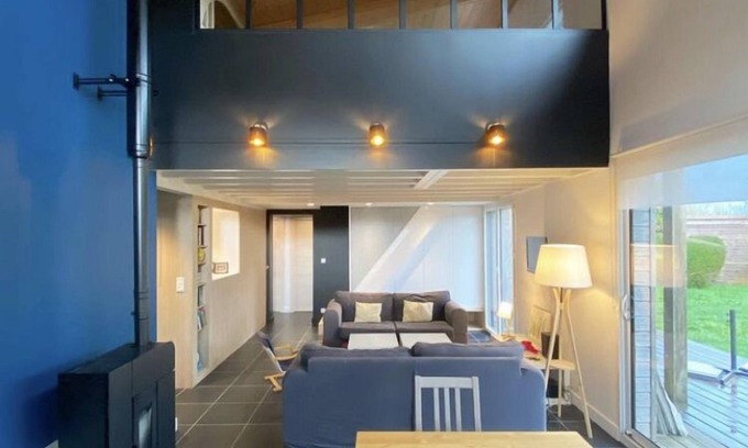 Kervan House | New wooden house located 1km from the beaches
