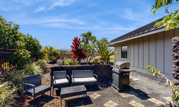 Kamuela Villa | Newer-built studio with WiFi, TV, & walk-in shower - Triathlon Retreat