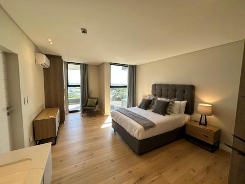 Claremont Apartment | Newlands Peak 9th Floor Penthouse
