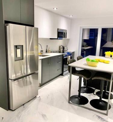 La Petite-Patrie Apartment | Newly built 1BR in the little Italy