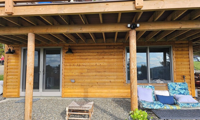 Rangeley House | Newly built cedar Log Home overlooking Rangeley Lake with views galore