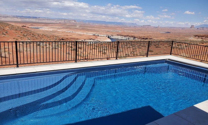 Page House | Newly Built Home with Swimming Pool and Hot Tub!