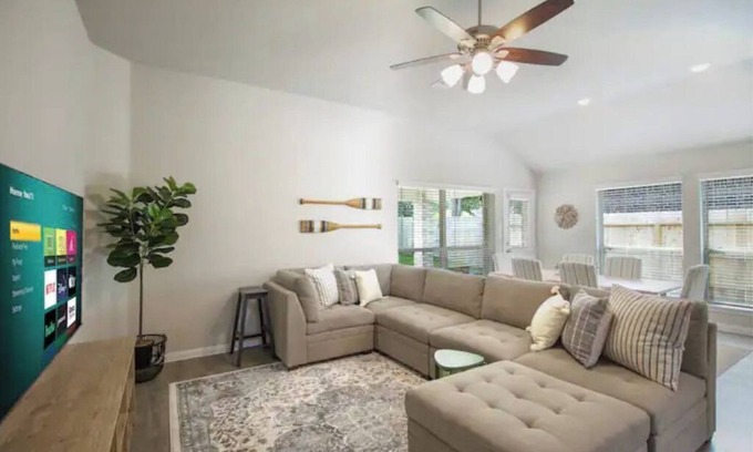 Walden on Lake Conroe House | Newly built Lake House with TONS to offer!