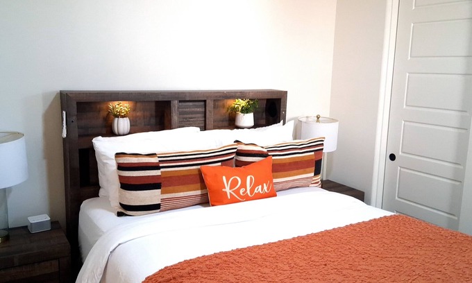 Rosedale Apartment | Newly Built Luxury Suite with AC – Perfect for 4 in Bakersfield