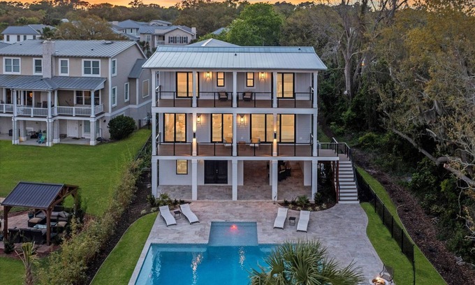 Saint Simons Island House | Newly Constructed, Large Executive Luxury Home W/Heated Pool