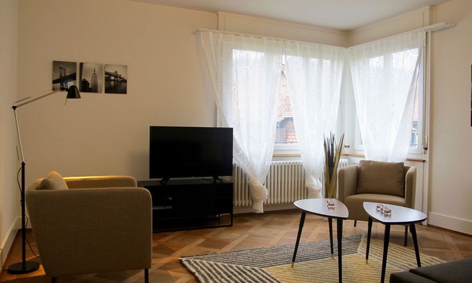 Alt-Wiedikon Apartment | Newly Furnished Business Apartment in Zurich # 403