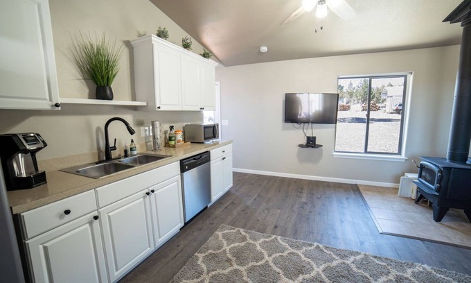 Bend House | Newly remodeled ADU in-between Bend and Redmond