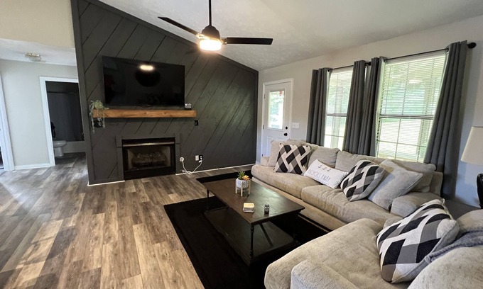 Monticello Cottage | Newly remodeled, handicap accessible overlooking pool , play area