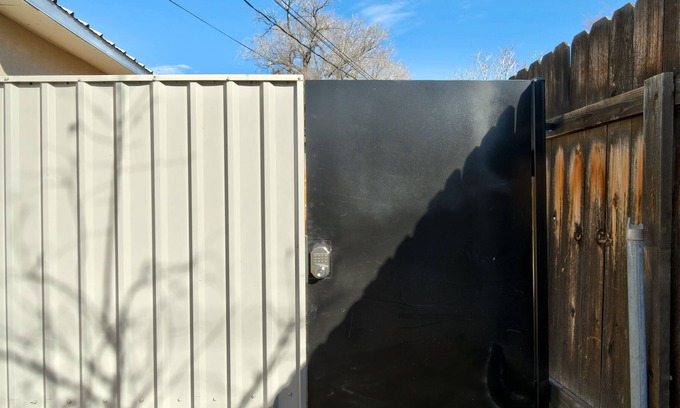 Raynolds Addition House | Newly Remodeled Private Casita