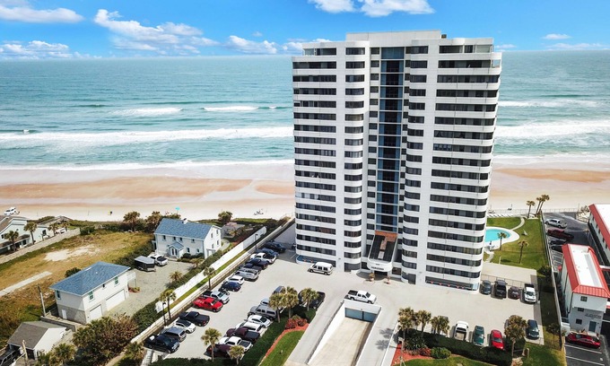 Daytona Beach Condo | Newly Renovated Beachfront Condo, steps from the ocean!