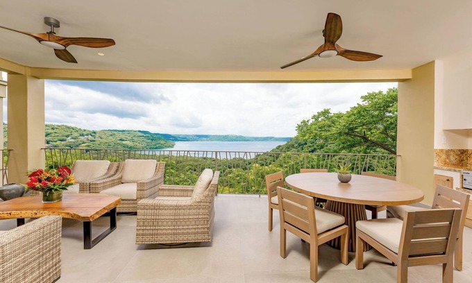 Papagayo Peninsula House | Newly renovated Coastal Retreat with Peninsula Papagayo Resort Credit