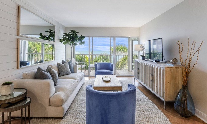 Moorings Condo | Newly renovated contemporary beachfront condo in the Moorings neighborhood of Naples