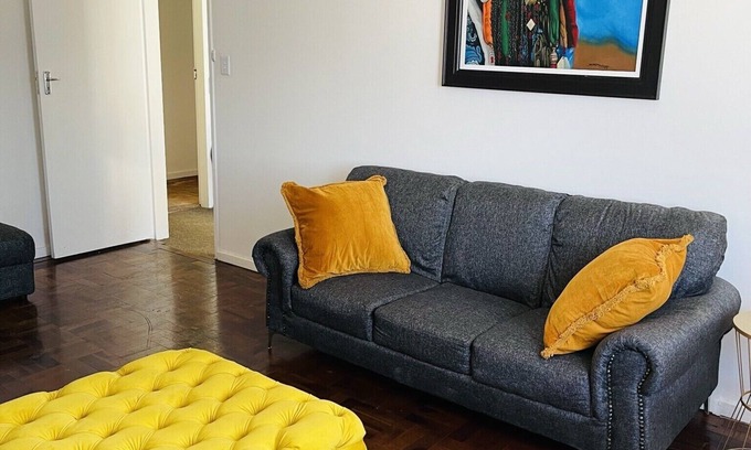 Greater Johannesburg Metropolitan Area House | Newly Renovated House Close To The Heart Of CBD