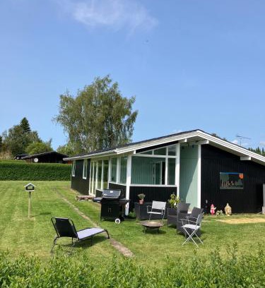 Skibby House | Newly Renovated House In Beautiful Hyllingeriis!