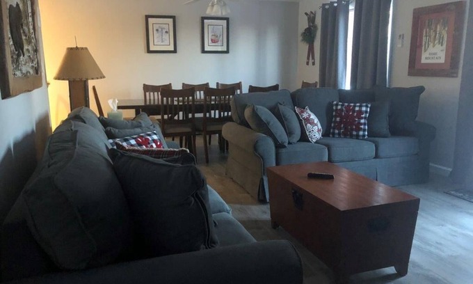 North Creek House | Newly updated unit with great qualities