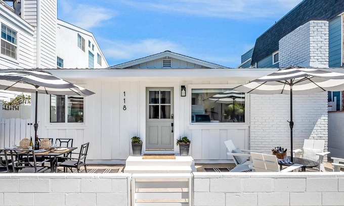 West Newport House | Newport Coastal Charm