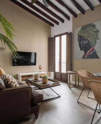 Old Town Apartment | Next Level by Seaward Suites