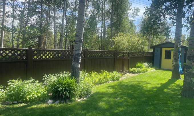 Sundre House | Next to Nature