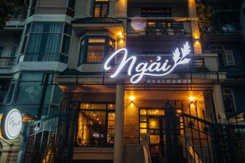 Cong Vi Other | Ngải Spa, Body, Foot Massage