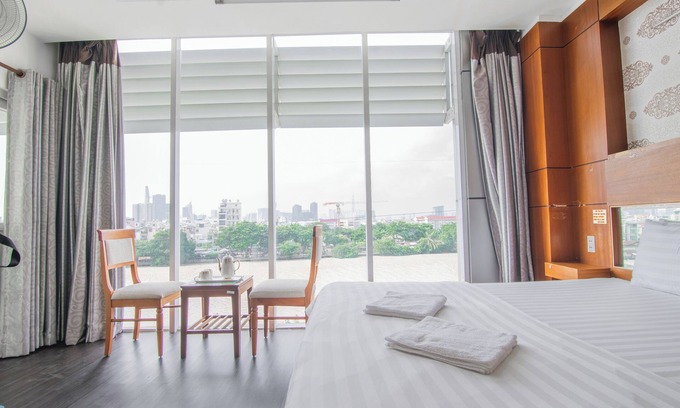 Tan Thuan Dong Hotel | Ngoc Tung Hotel
