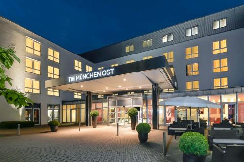 Munchen District Hotel | NH München Ost Conference Center