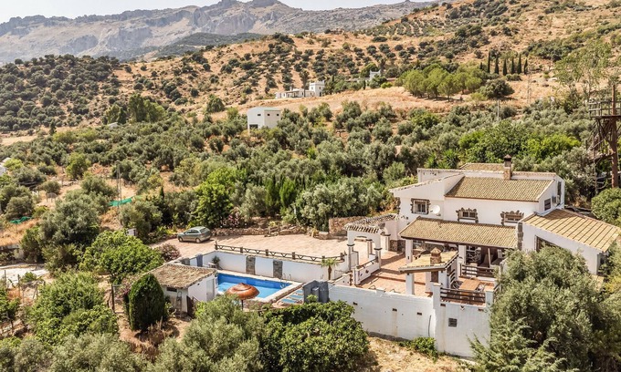 Antequera House | Nice home in Villanueva de la Concepcion