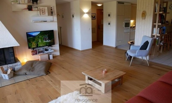 Anzere Apartment | Nice 3-room apartment (max 6 pers.) in the centre of the village. Living room, dining room with fire