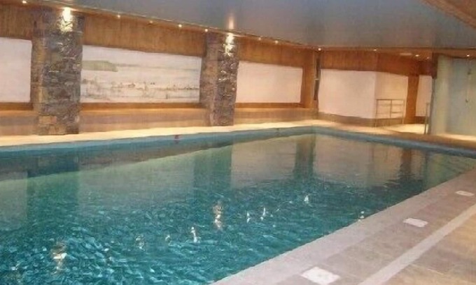 Cohennoz Apartment | Nice Apartment 6 people with SWIMMING POOL. Large balcony. Car garage