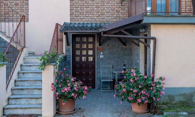 Castagnole Monferrato Apartment | Nice apartment for 3 people with A/C, WIFI, TV and balcony