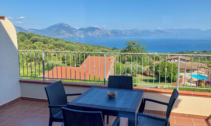 San Giovanni a Piro Apartment | Nice apartment in San Giovanni a Piro