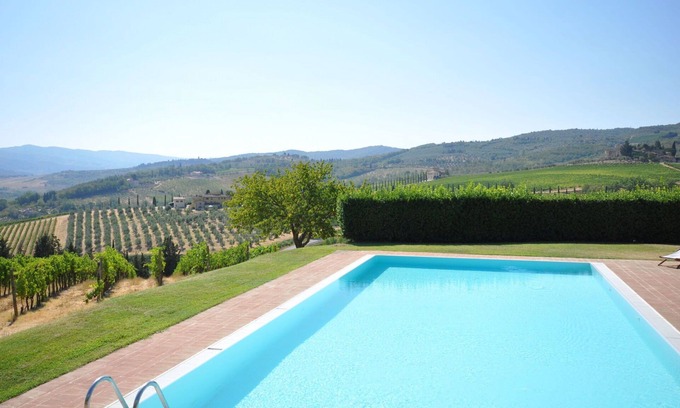 San Casciano in Val di Pesa Apartment | Nice apartment with WIFI, pool, TV, pets allowed and panoramic view, close to Greve In Chianti