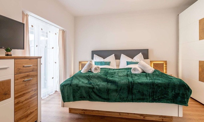 Frymburk Apartment | Nice apartment for 4 guests with WIFI, TV and terrace