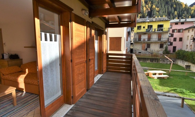 Campodolcino Apartment | Nice apartment for 4 guests with WIFI, TV, terrace and pets allowed
