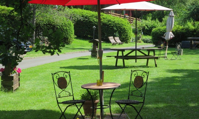 Schoenecken Apartment | Nice apartment for 2 people with WIFI, TV, patio and pets allowed
