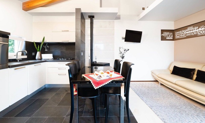 Alcobaca Apartment | Nice apartment for 2 people with A/C, WIFI, TV and terrace
