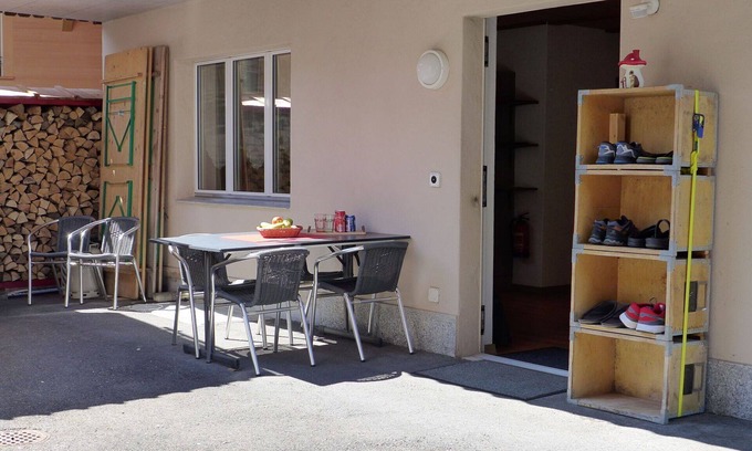 Boenigen Apartment | Nice apartment for 3 guests with WIFI, A/C, TV and terrace