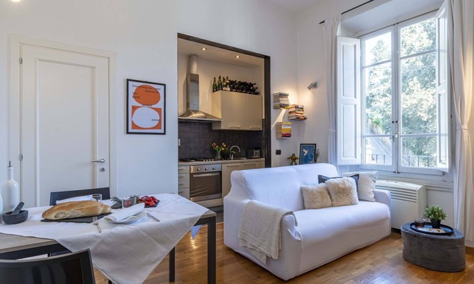 Careggi Rifredi Apartment | Nice apartment for 4 guests with WIFI, A/C, TV, balcony and panoramic view
