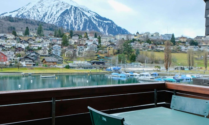 Spiez Apartment | Nice apartment for 4 guests with WIFI, TV and balcony
