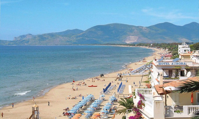 Latina Lido Apartment | Nice apartment for 5 guests with A/C, WIFI, TV, terrace and parking