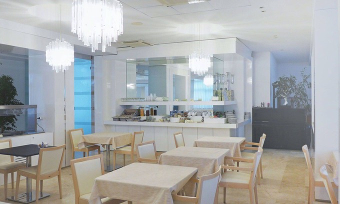 Marina di Vasto Apartment | Nice apartment for 5 guests with WIFI, pool, A/C, TV, patio and pets allowed