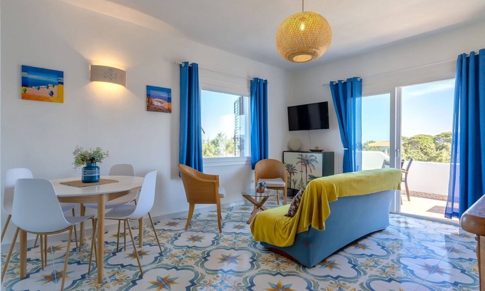 Eden Beach Apartment | Nice apartment for 5 people with A/C, TV and patio